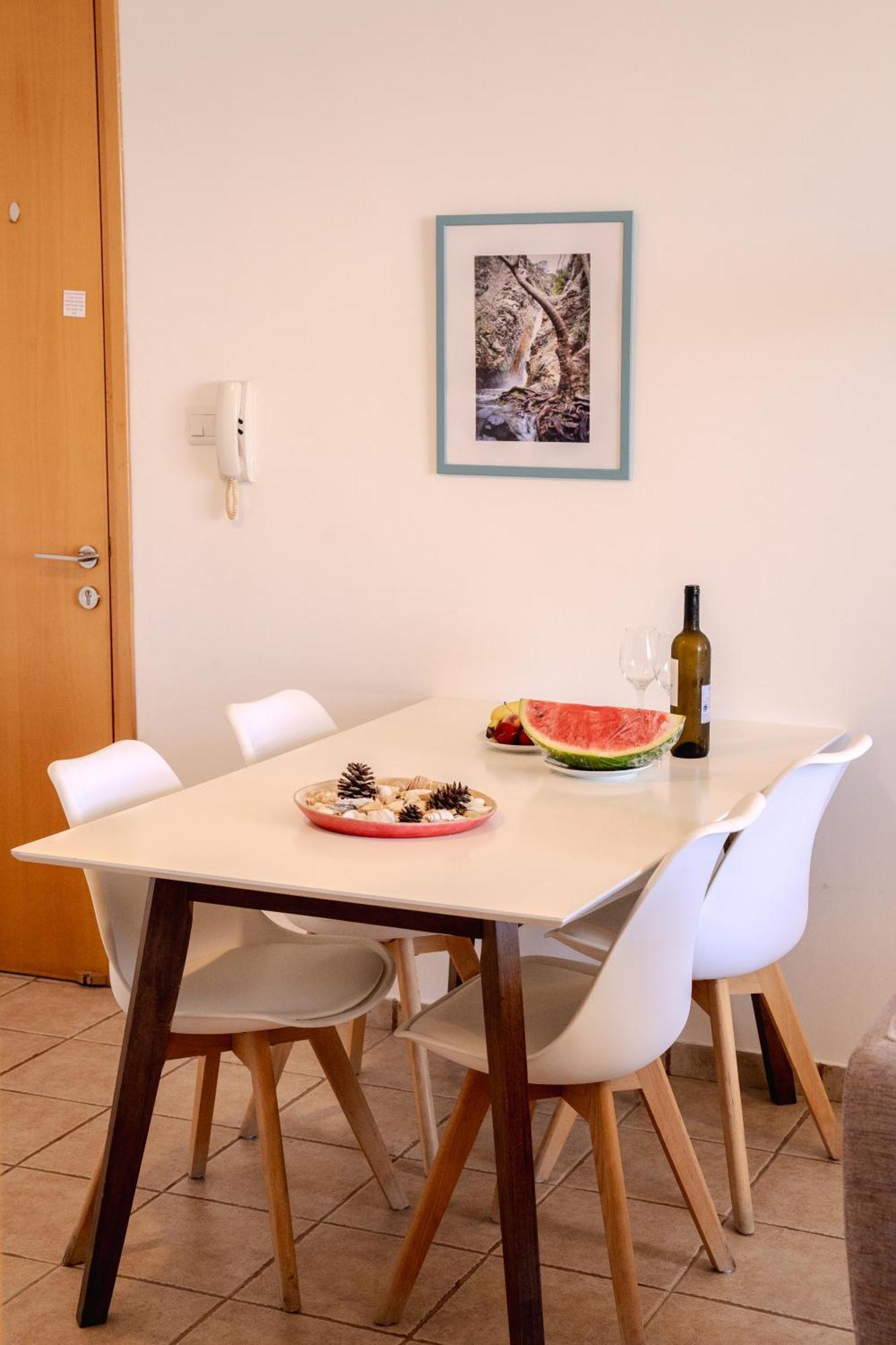 Isabella One Bedroom Larnaca Dış mekan fotoğraf